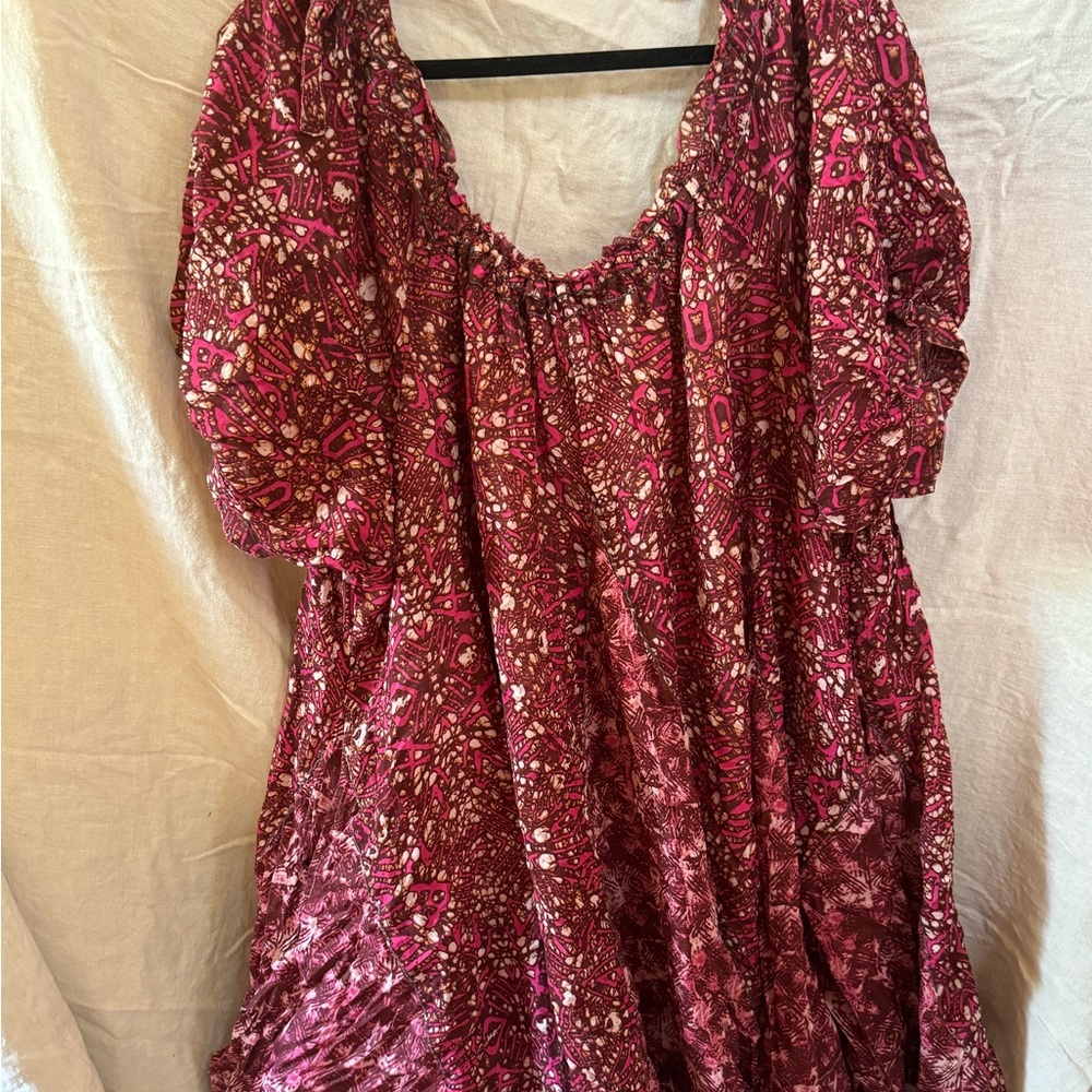 Woman’s boho Free People red Pink Patterned Mini tunic Dress size large